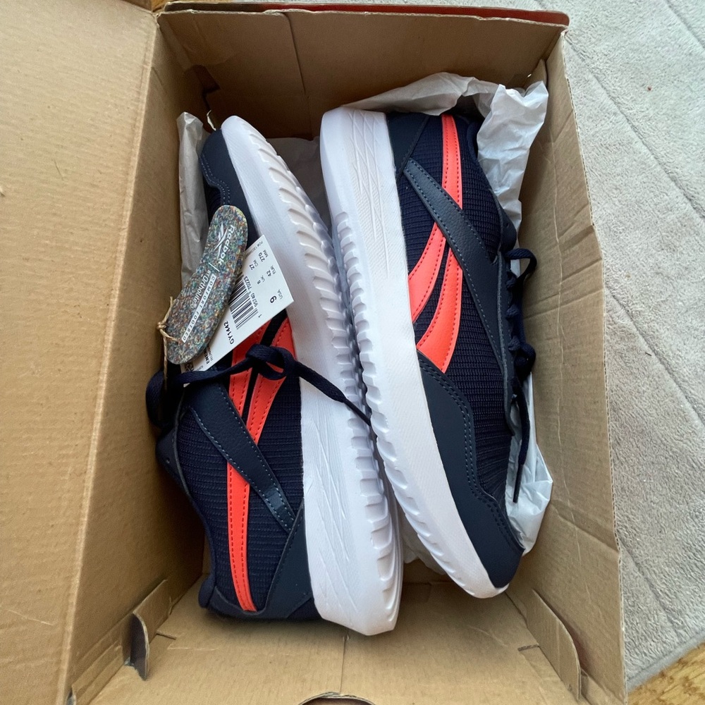 Reebok FuelFoam Men’s size 9 running shoes NWT NIB